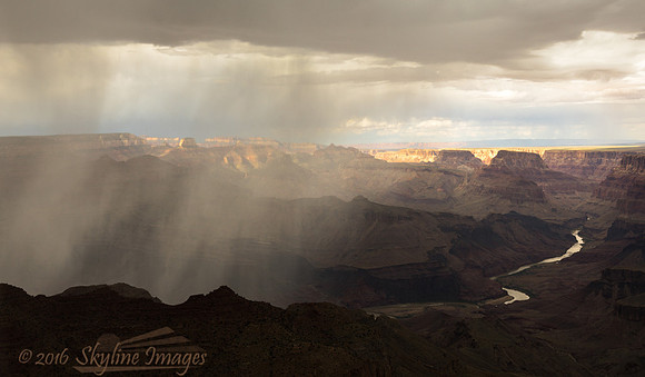 Rain curtain, Desert View, Grand Canyon AZ